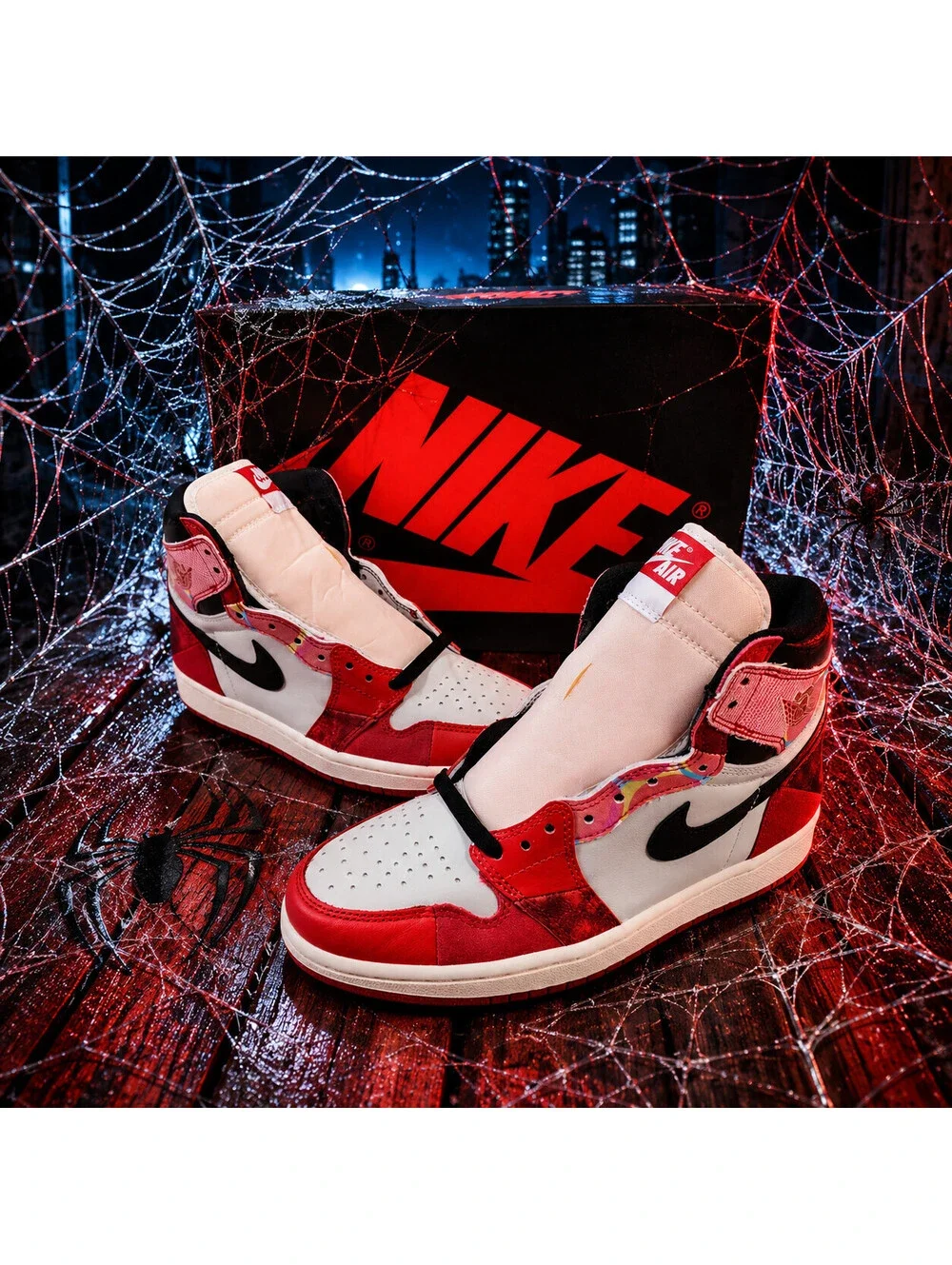 🕷️🕸JORDAN 1 HIGH OG SPIDER-MAN ACROSS THE SPIDER VERSE SKU#DV1748-601 SIZE 6.5
